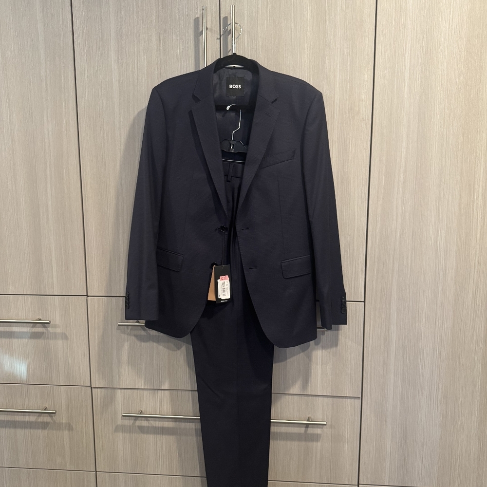 Hugo Boss Navy Suit